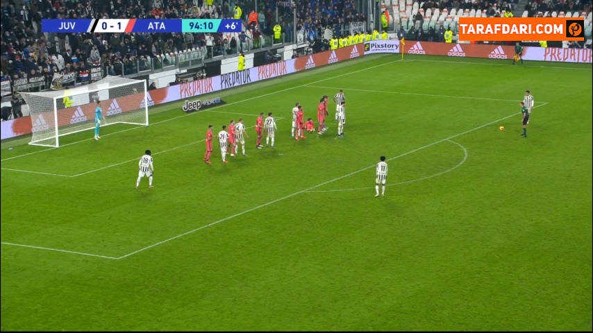 برخورد ضربه آزاد زیبای پائولو دیبالا به تیر دروازه آتالانتا در دقیقه 95 (یوونتوس 0-1 آتالانتا)