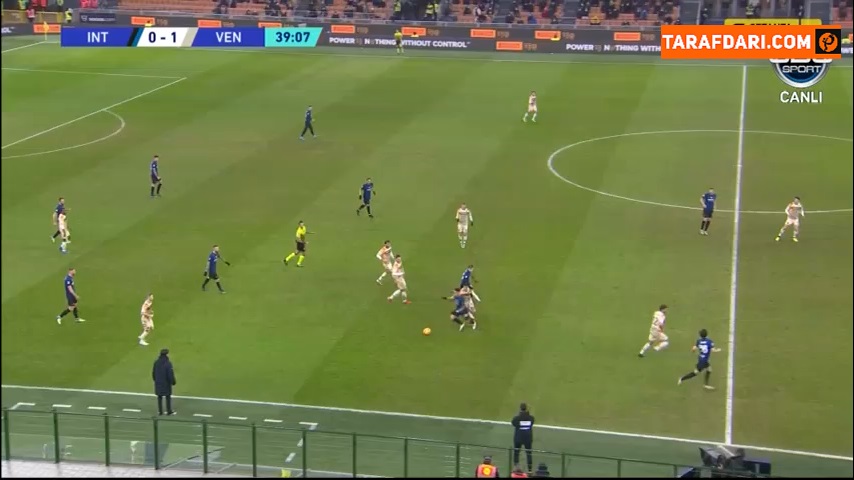 گل نیکولو بارلا به ونتزیا (اینتر 1-1 ونتزیا)