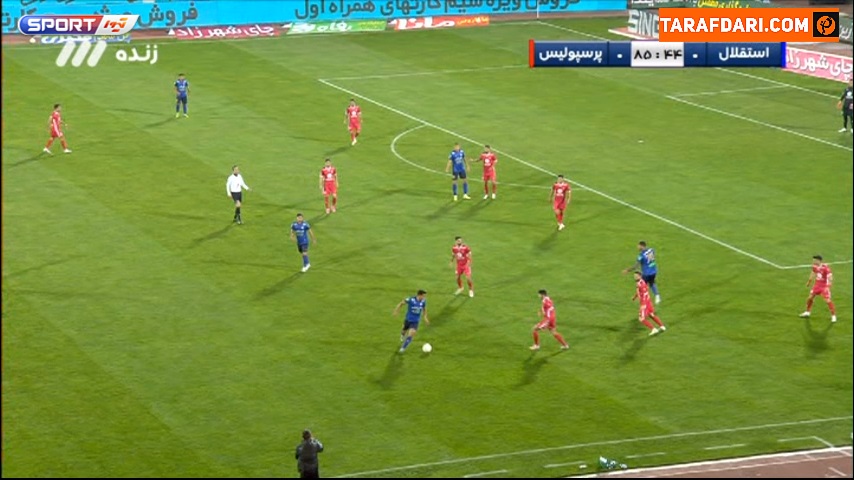 صحنه مشکوک در محوطه جریمه پرسپولیس که داور اعتقادی به پنالتی نداشت (استقلال 0-0 پرسپولیس)