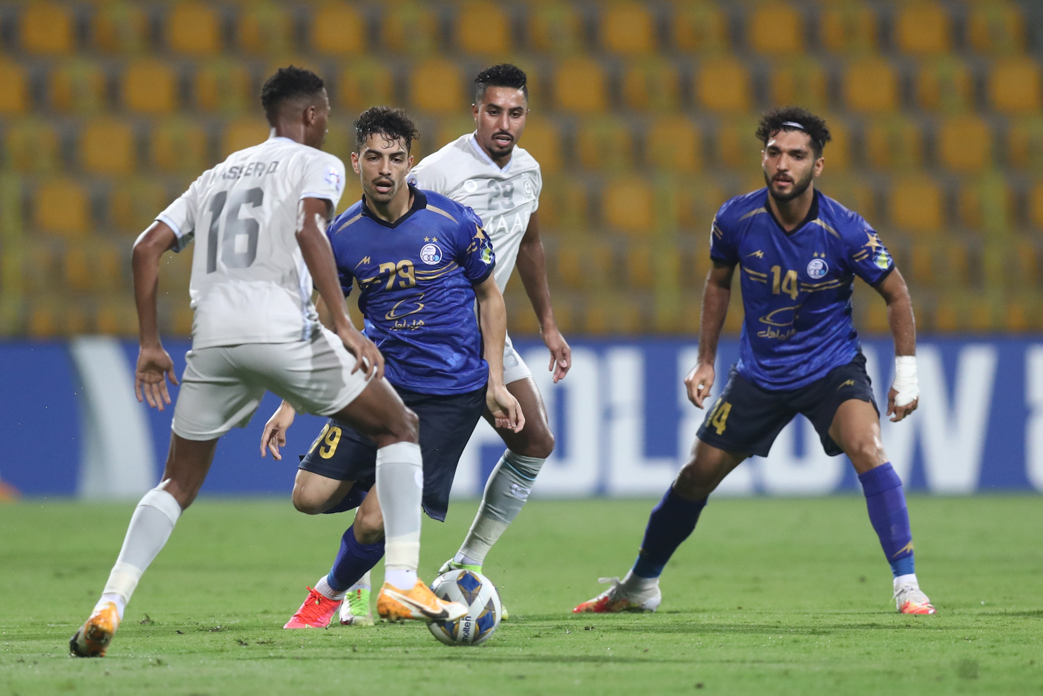 استقلال - الهلال از دریچه دوربین