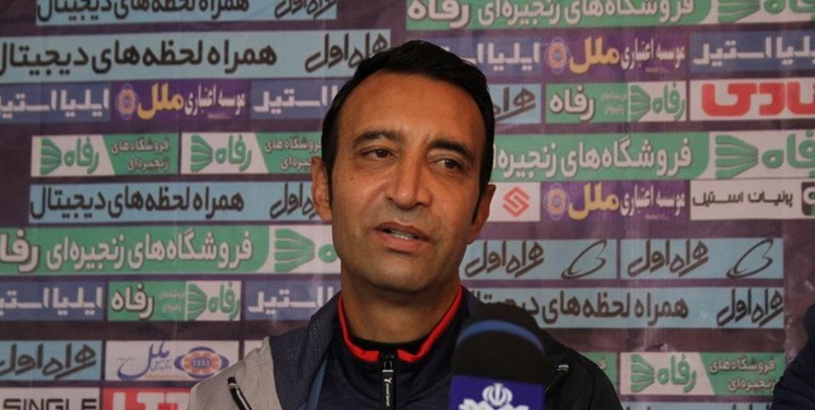 عنایتی: داوری و کم تجربگی هوادار را اذیت کرد