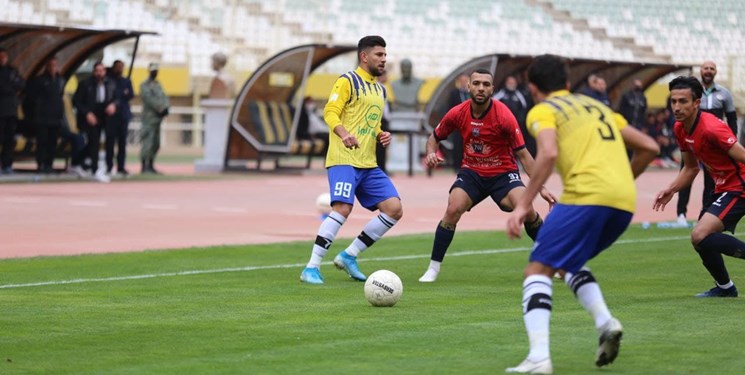 غیبت دو بازیکن نفت مسجدسلیمان مقابل گل گهر
