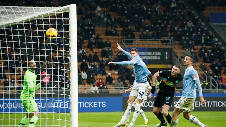 اینتر 2-1 لاتزیو؛ اینزاگی با انتقام به صدر رسید