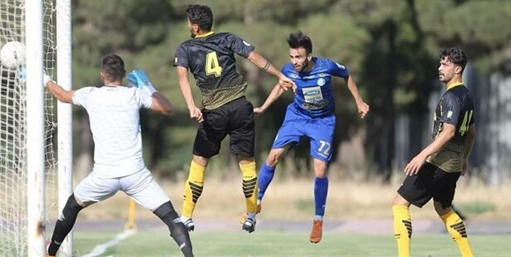 هیات فوتبال مرکزی: خوشه طلایی توان ادامه کار ندارد
