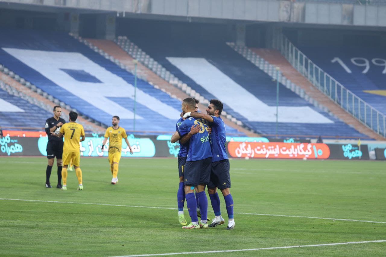 استقلال 1-0 سپاهان/ برد ایتالیایی!