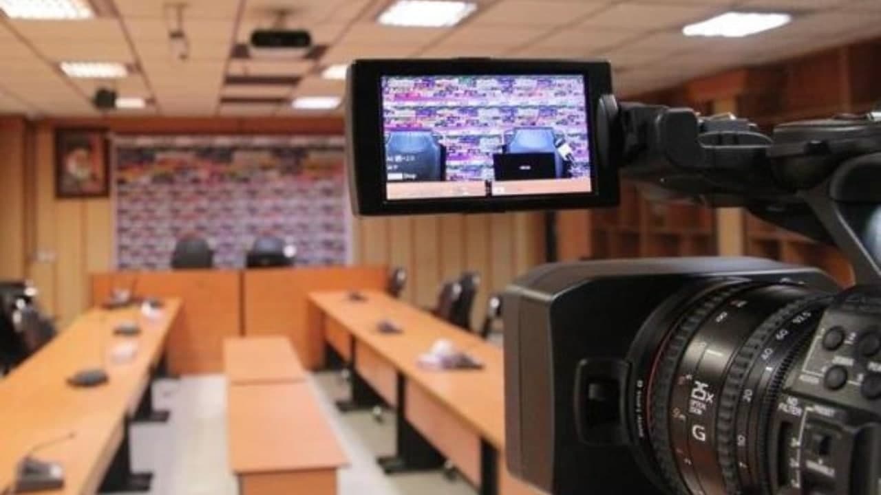 راه فرار مربیان لیگ برتری از کنفرانس بسته شد!