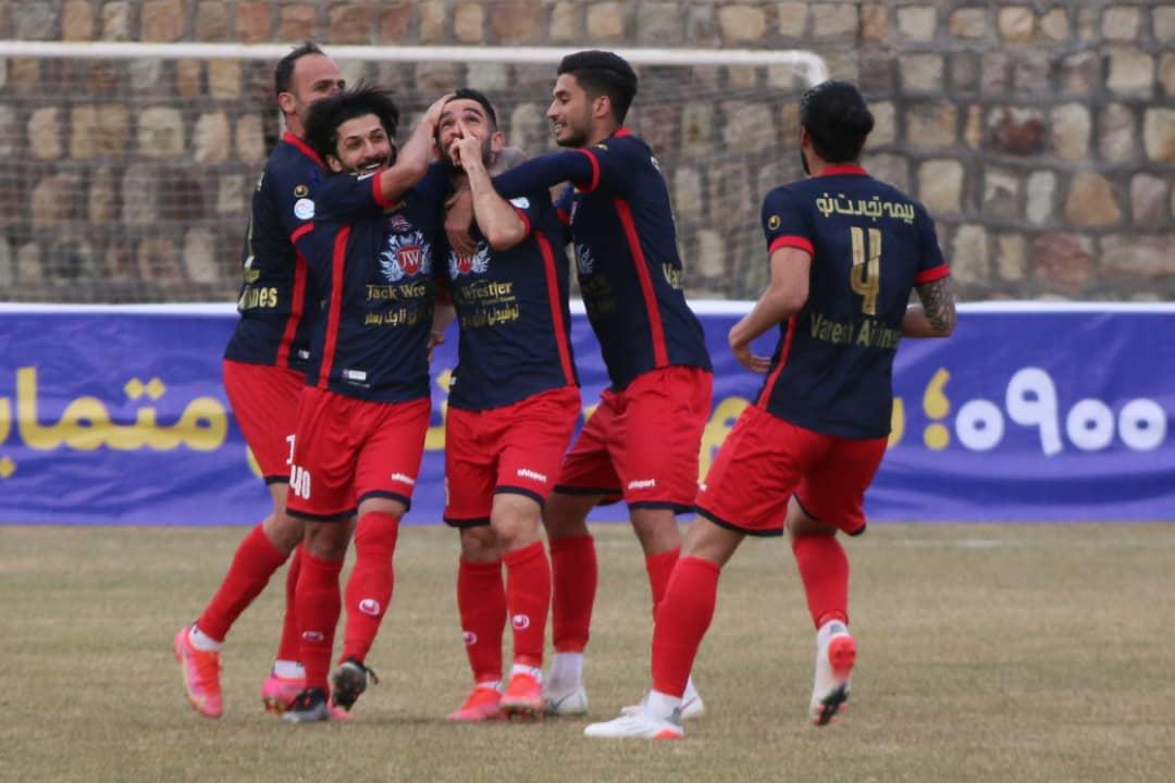 مس رفسنجان 1-2 نساجی / پایان طلسم شکست ناپذیری ربیعی به فرمان ساکت