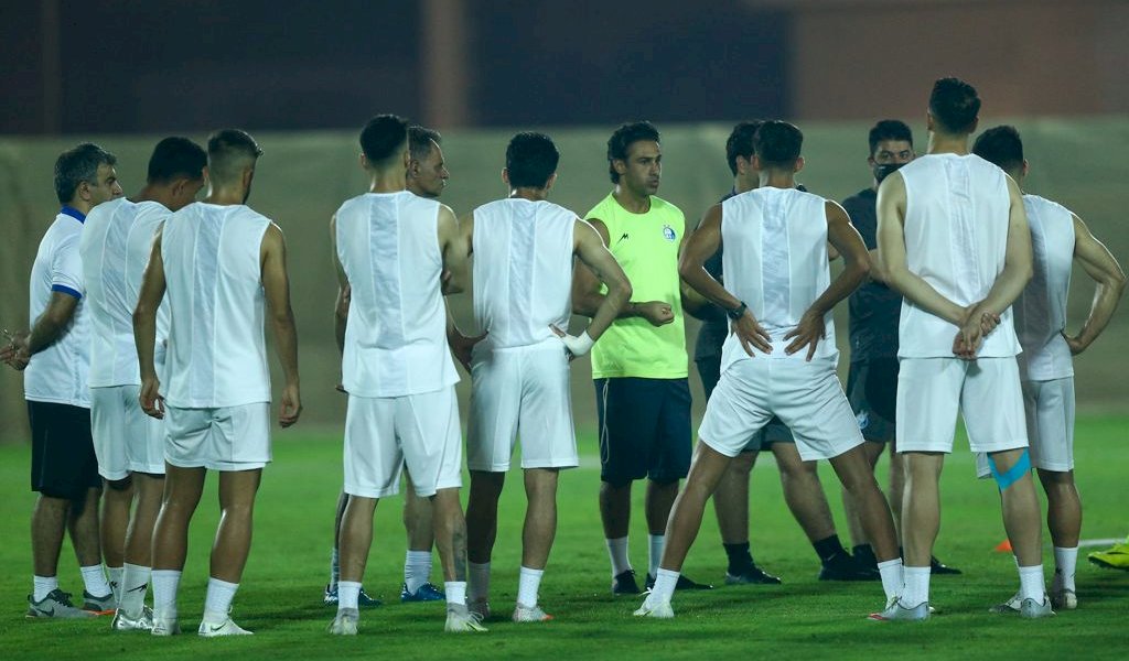 استقلال لیگ را با سیستم جذاب 3-4-3 استارت می زند