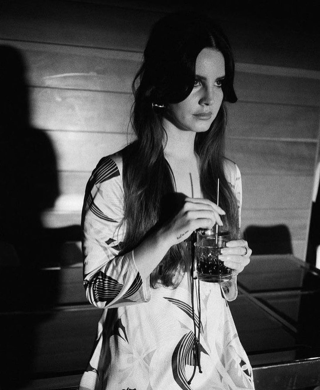 دانلود آهنگ Lana Del Rey - Cherry Blossom