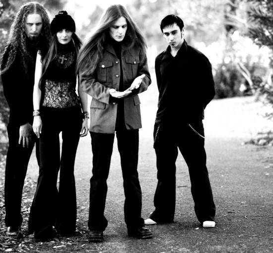موسیقی متال زیبا به نام " Our Wings Are Burning " از بند استرالیایی " Virgin Black "
