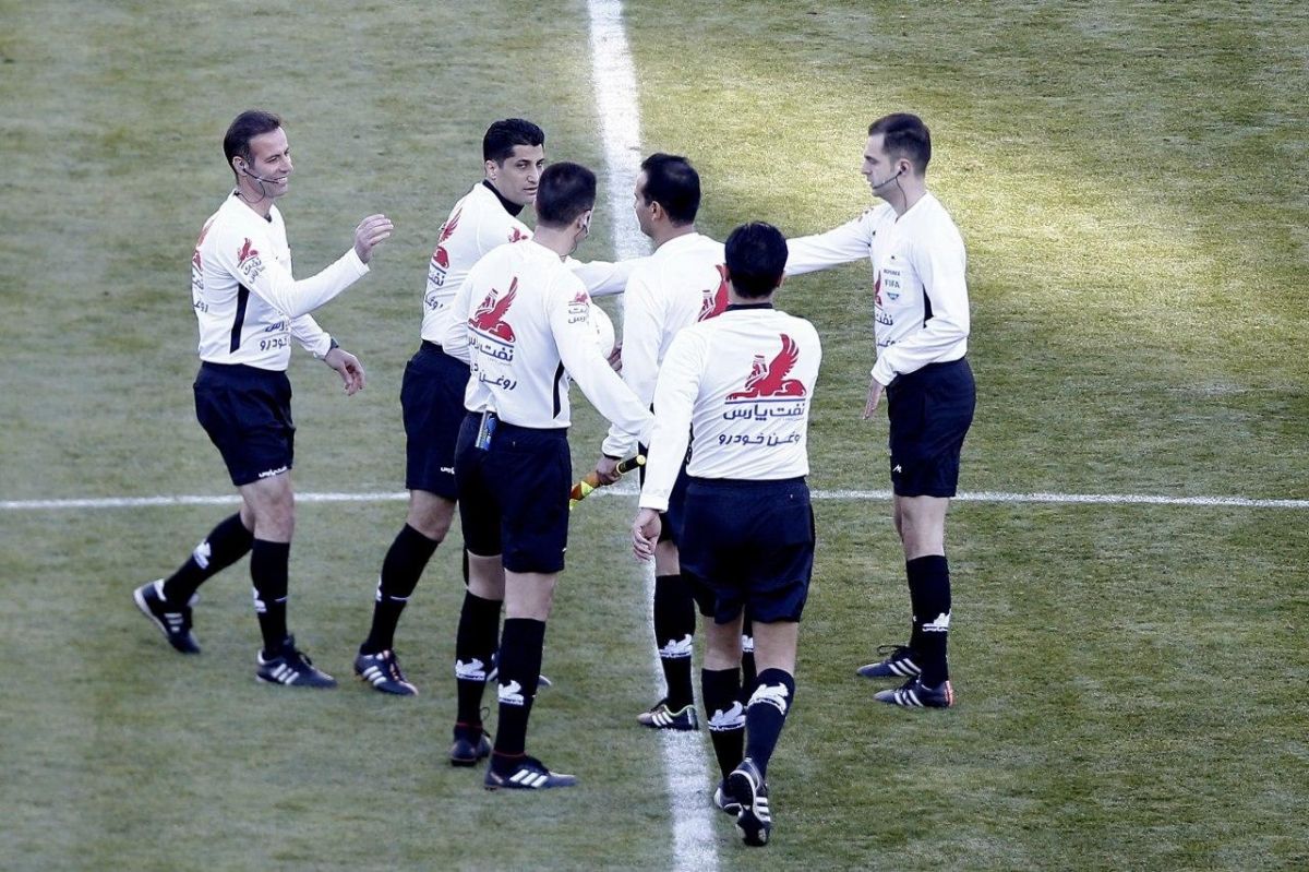 داوران پولدار شدند
