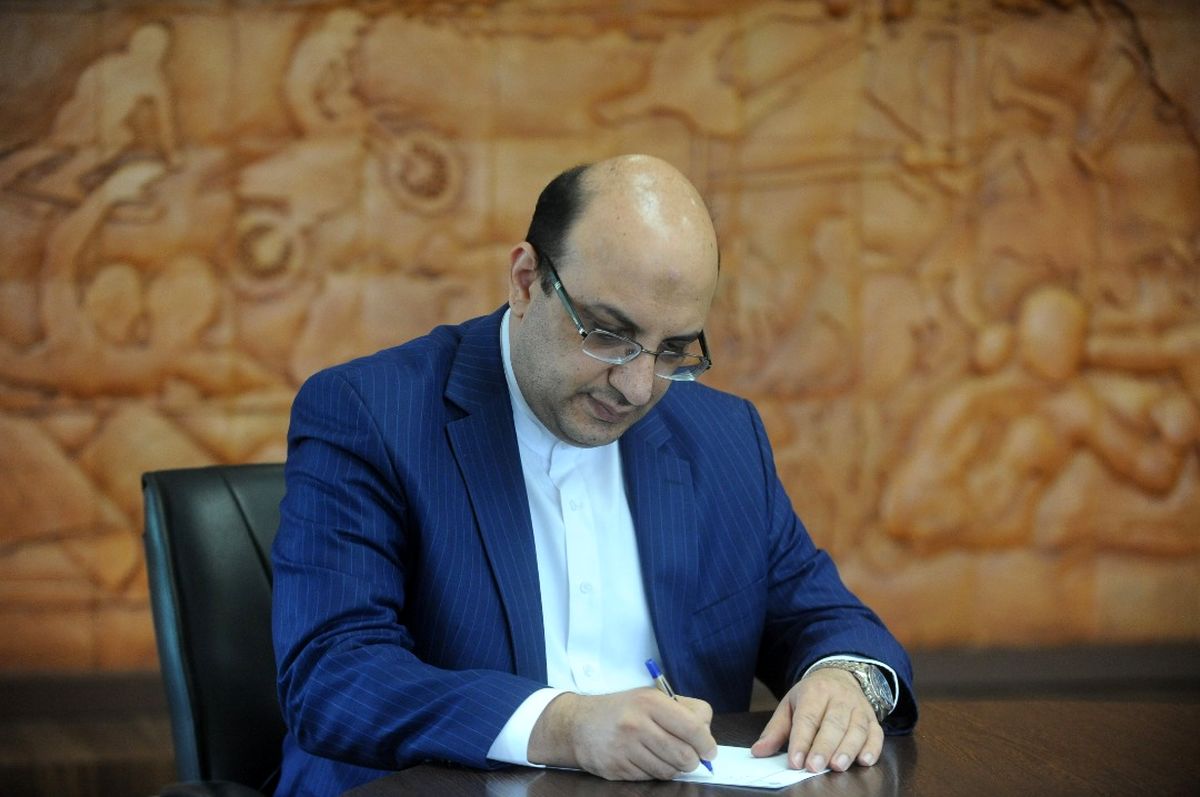 علینژاد: در خصوص مدیرعامل پرسپولیس به زودی مجمع تصمیم می گیرد