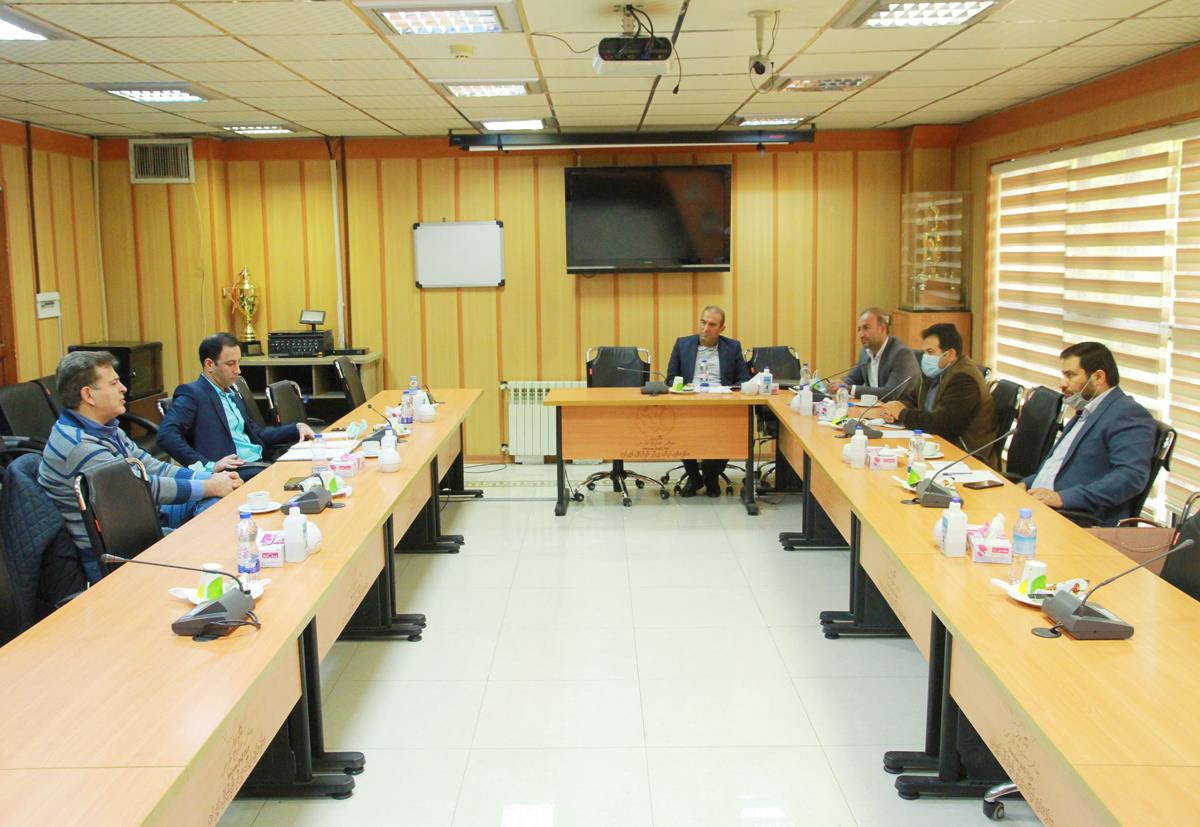 حضور مدیر مالی ۴ باشگاه لیگ برتری در سازمان لیگ