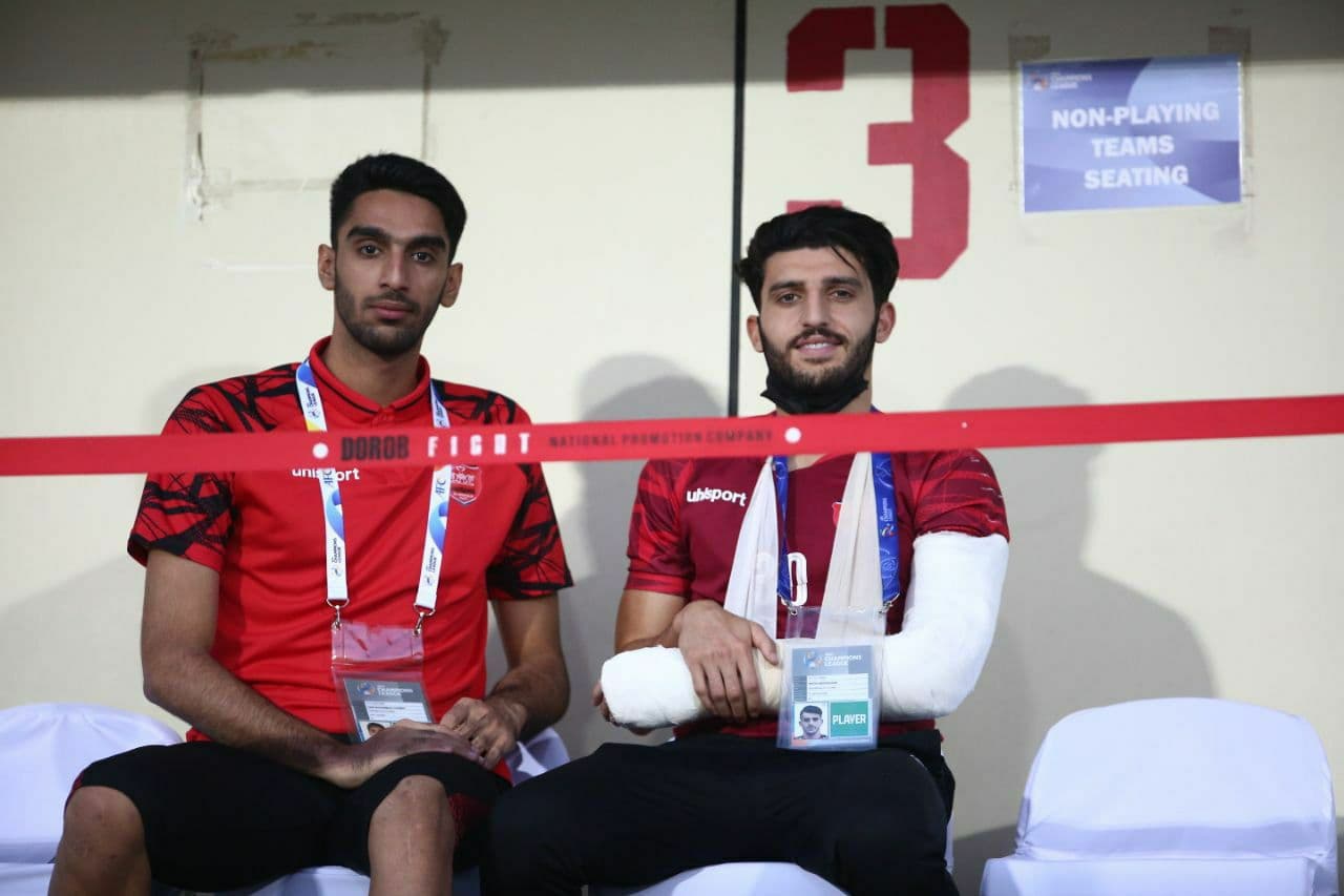 دست مهدی مهدی خانی جراحی شد