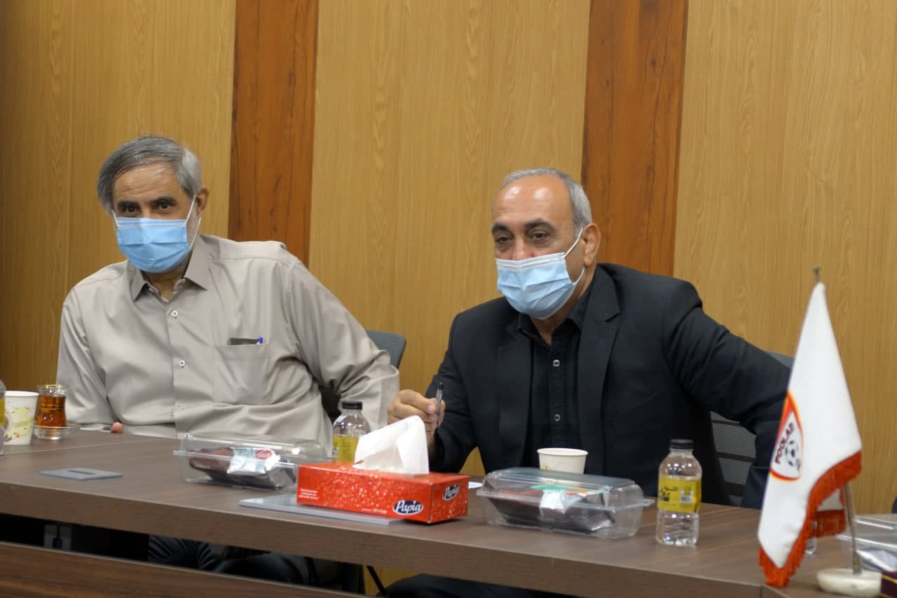 جلسه حمیدرضا گرشاسبی با پیشکسوتان ورزش خوزستان