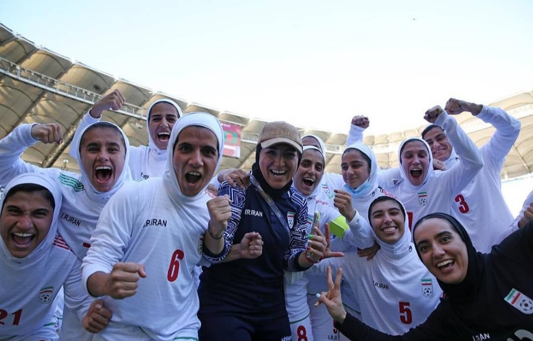 ورزش بانوان