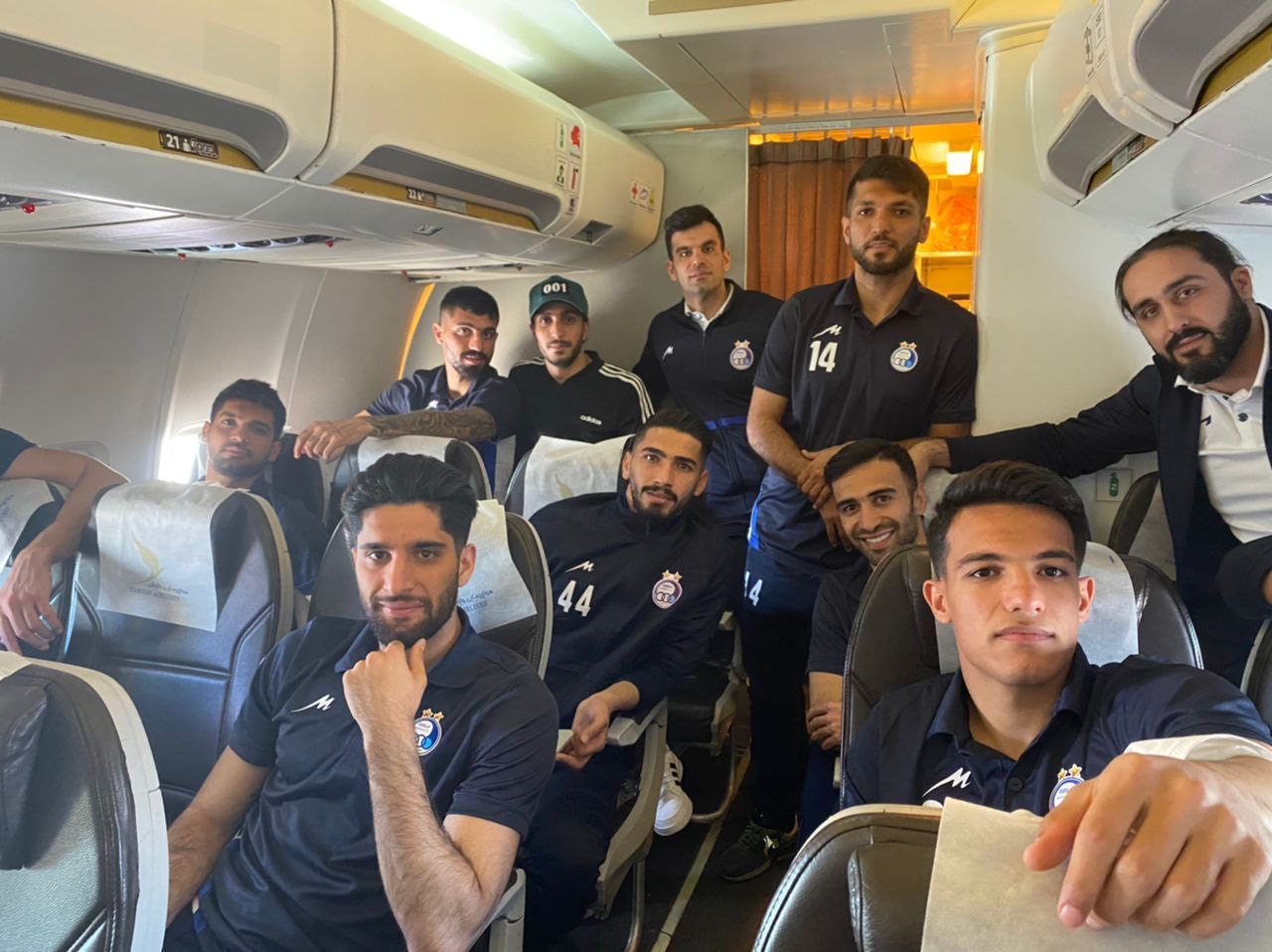 کاروان استقلال به مشهد رسید