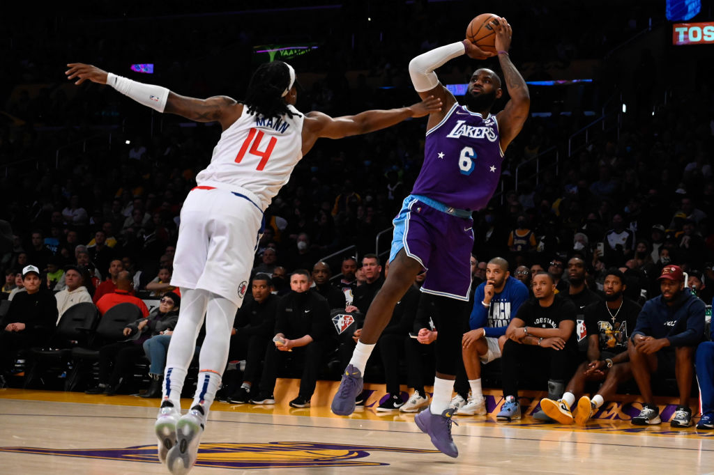 فصل عادی NBA | پیروزی فیلادلفیا در روز شکست لیکرز و فینیکس
