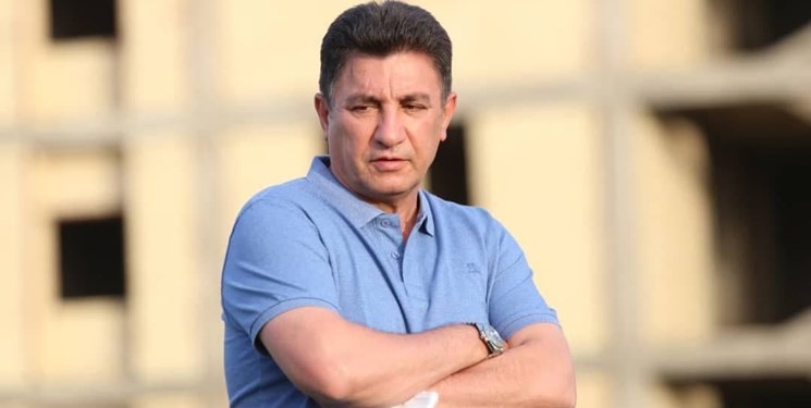 حواشی دیدار هوادار و گل گهر | کی روش استنلی قبل بازی مصدوم شد؛ حمایت از قلعه نویی در دستگردی