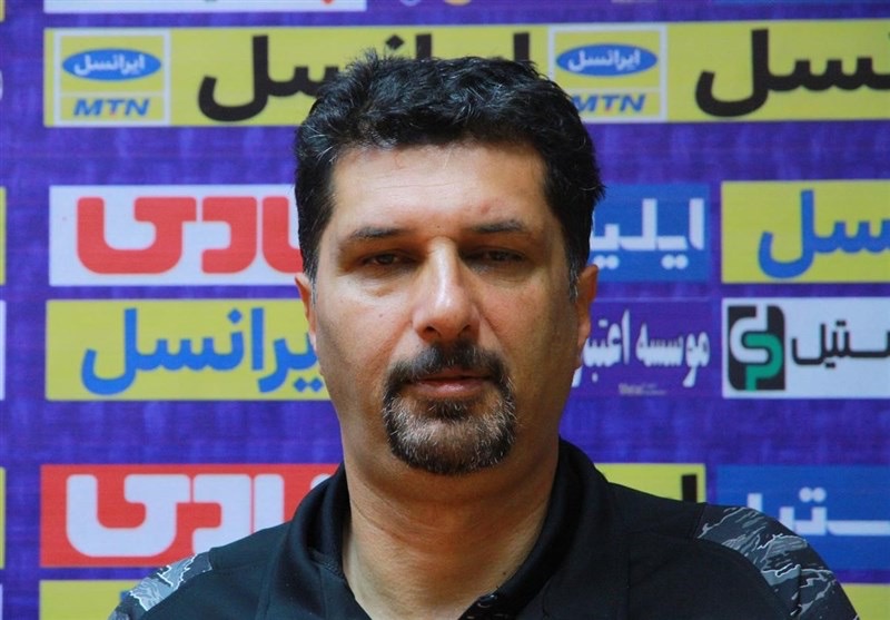 مجتبی حسینی: تا زمانی که VAR نیاید درست نیست درباره داوران صحبت کنیم