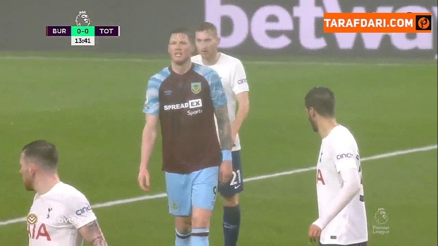 خلاصه بازی برنلی 1-0 تاتنهام (لیگ برتر انگلیس - 2021/22)