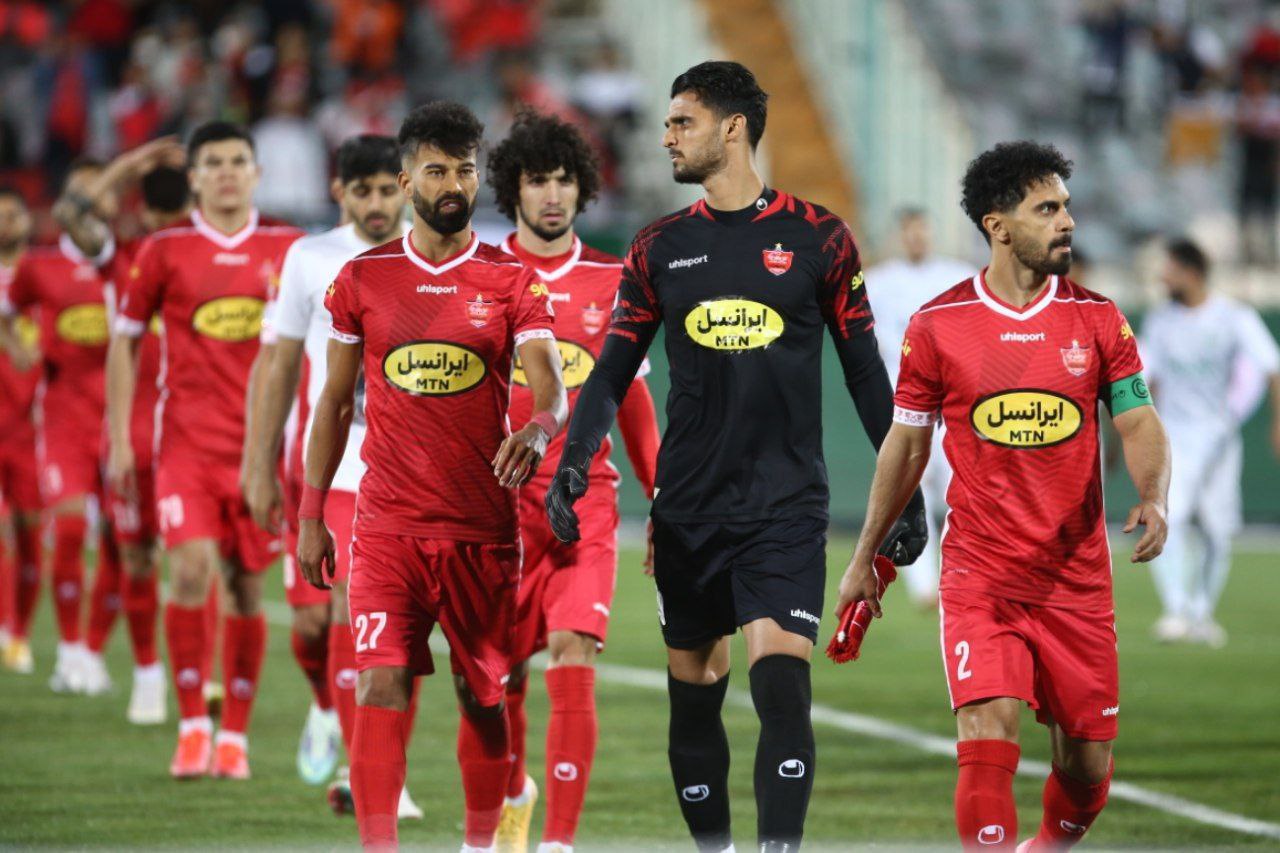 نوید مظفری در گفتگو با طرفداری: پنالتی پرسپولیس در آخرین دقیقه گرفته نشد