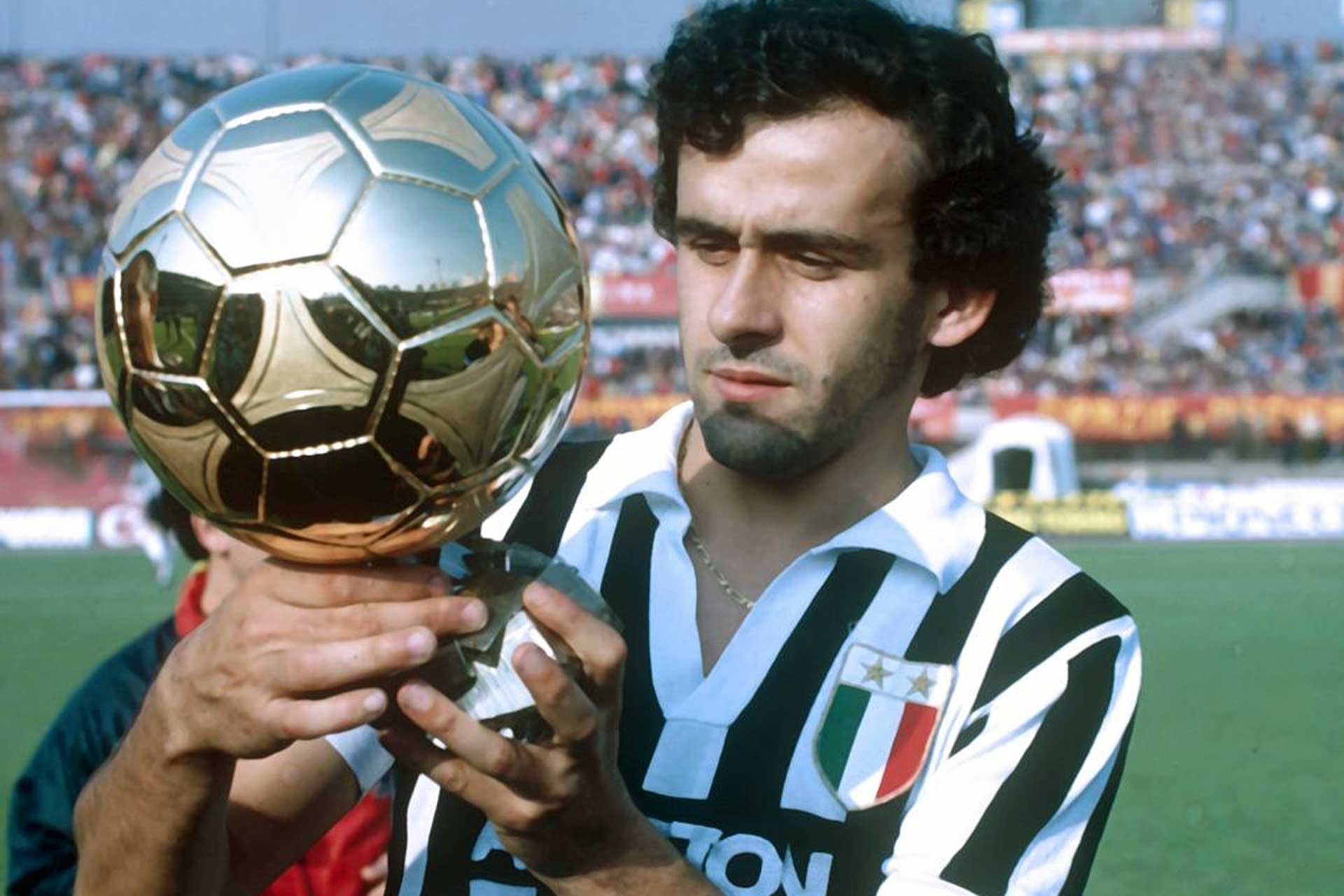 https://cdn.tarafdari.com/tarafdari-static-files/ts11.tarafdari.com/contents/user264613/news/michel_platini1920x1280.jpg