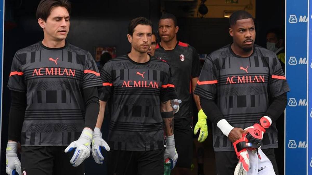 میلان / دروازه بان میلان