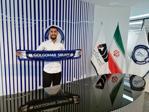 علیرضا آرتا در گلگهر ماندنی شد