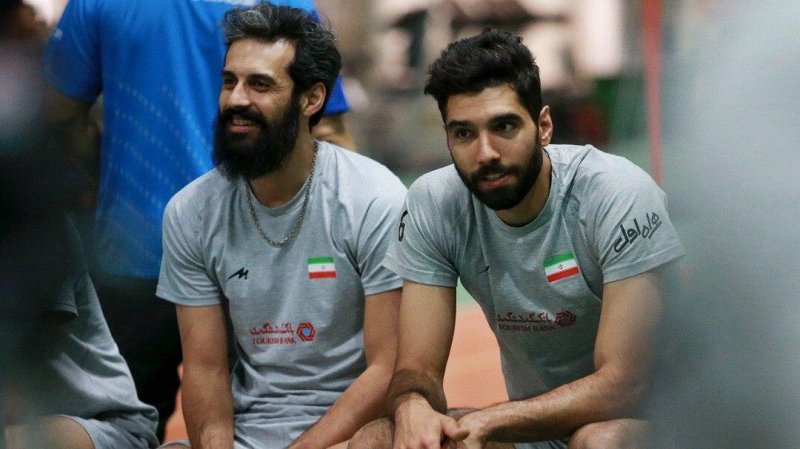 معروف و موسوی به این تیم سامان می دادند