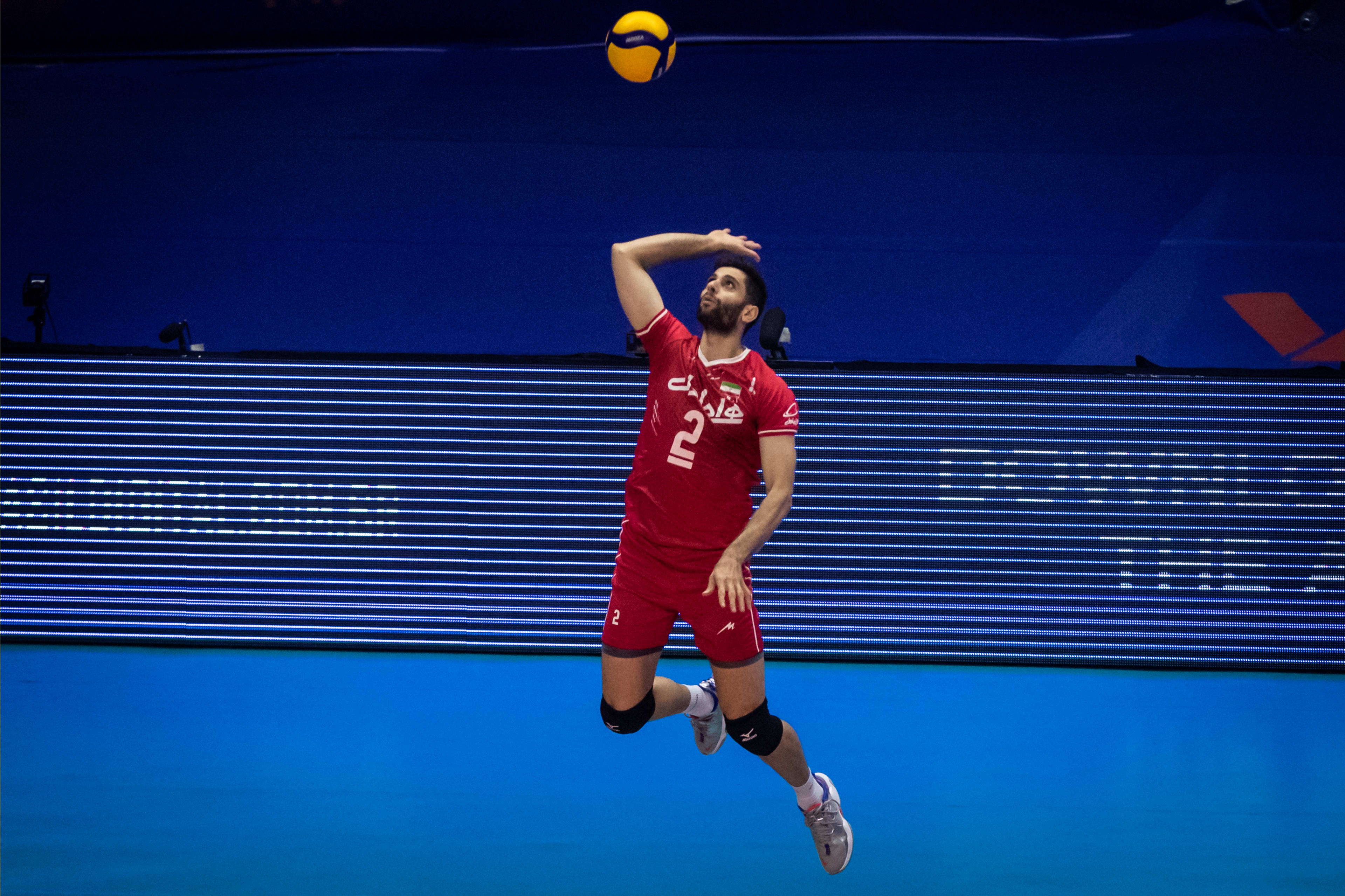 میلاد عبادی پور: آنالیز خوب کار ما مقابل استرالیا را راحت کرد | لیگ ملت های والیبال 2022