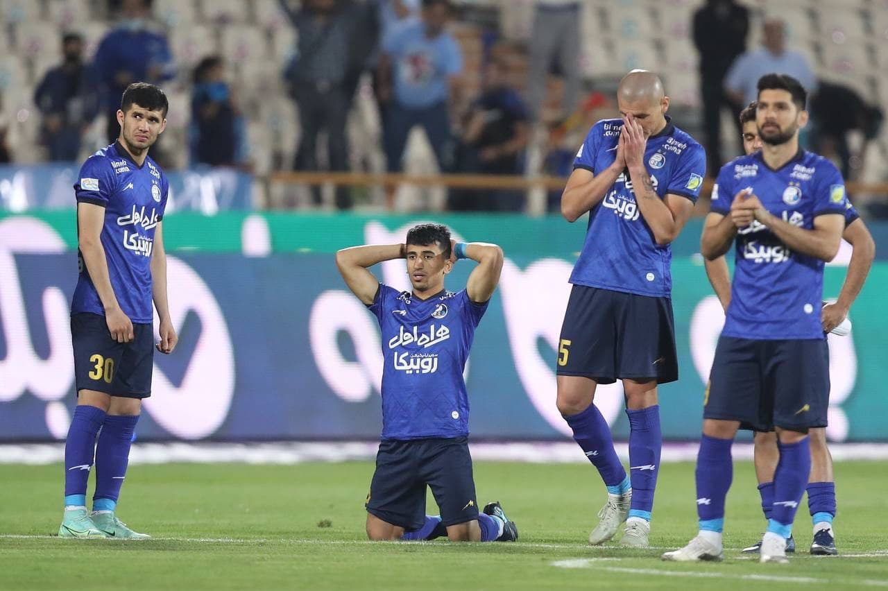 سو استفاده از برند استقلال به بهانه تزریق پول!