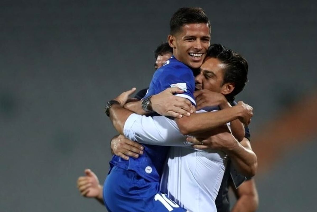 مجیدی منتظر چراغ سبز شباب الاهلی برای جذب قائدی
