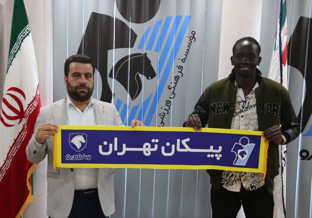 تیتو اوکلو مهاجم ملی پوش سودانی به پیکان پیوست / رسمی