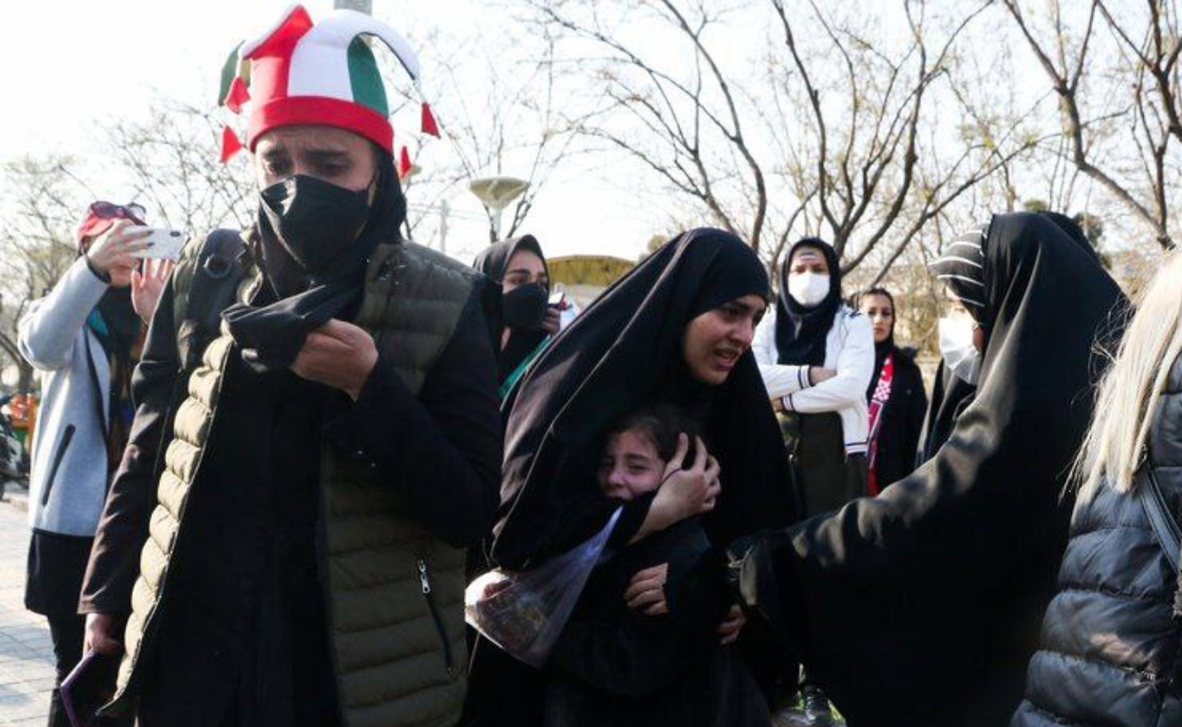 معاون امور بانوان رییس جمهور: کرامت زنان در حادثه ورزشگاه مشهد پایمال شد