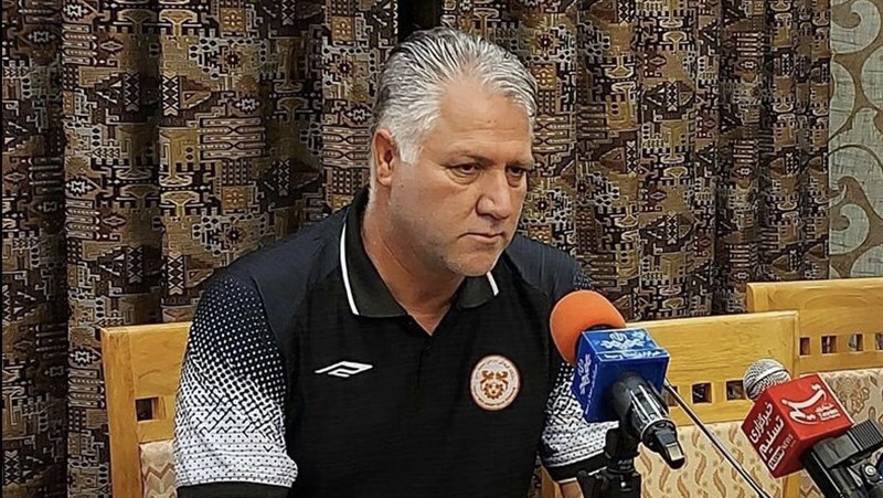 مربی مس کرمان: فولاد متفاوت با سال های گذشته بازی می کند
