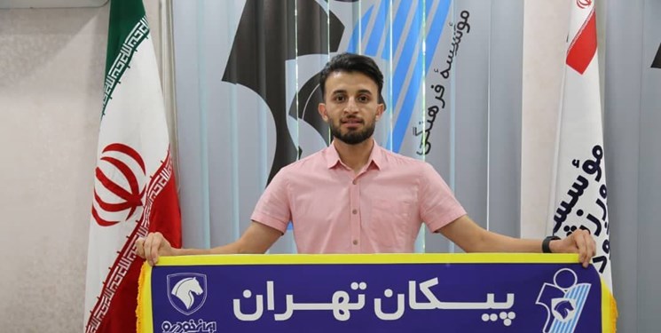 مجتبی حقدوست با پیکان تمدید کرد