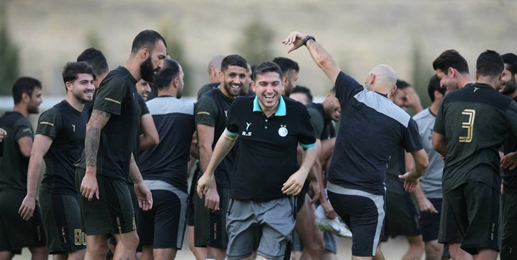 یزدانی با شاگردان ساپینتو تمرین نکرد/ مهاجم استقلال به بازی فولاد نمیرسد