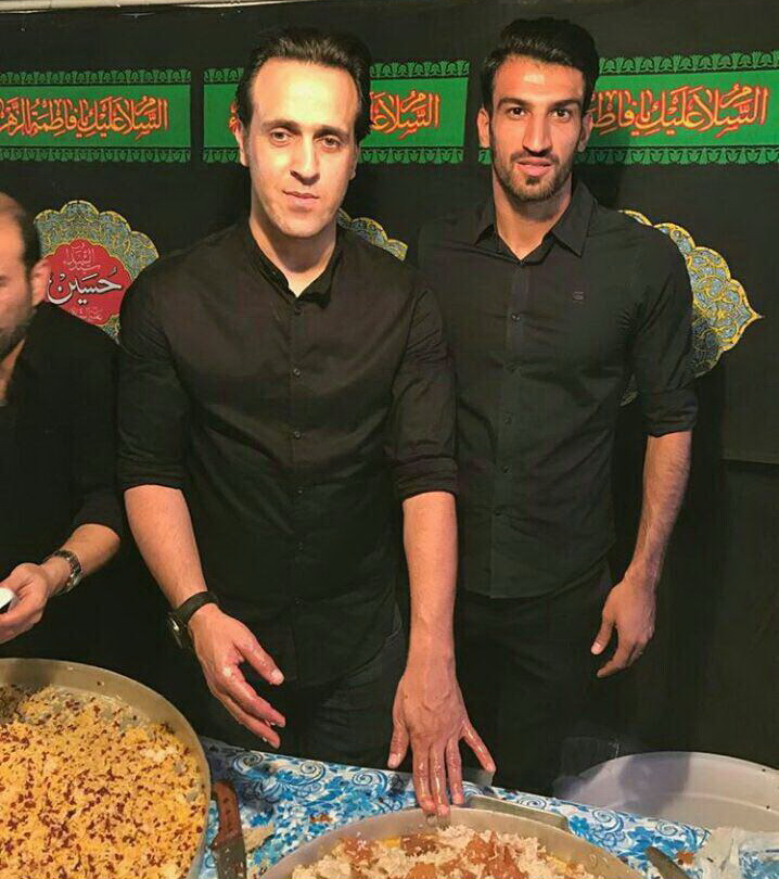 عزاداری علی کریمی در روز عاشورا+عکس