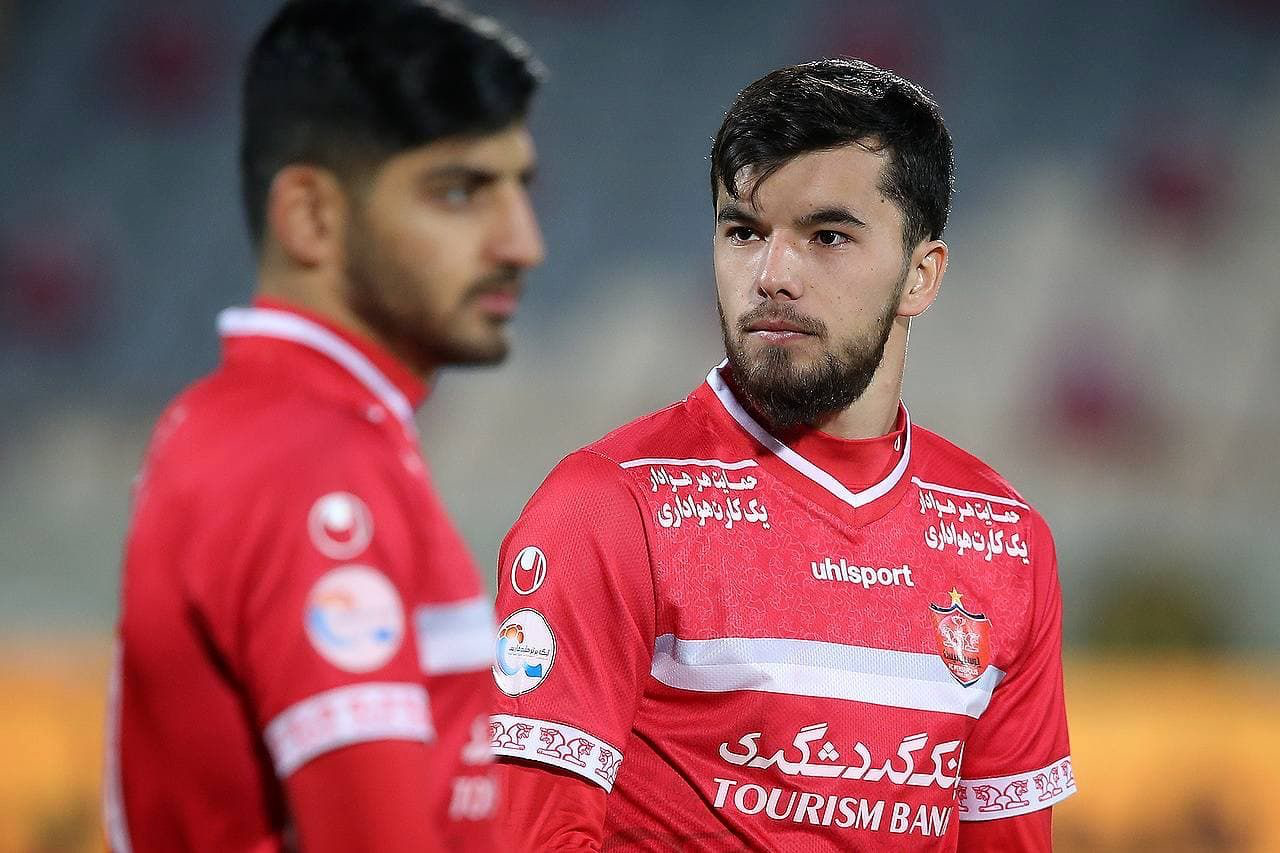مدافع پرسپولیس به لوکوموتیو پیوست