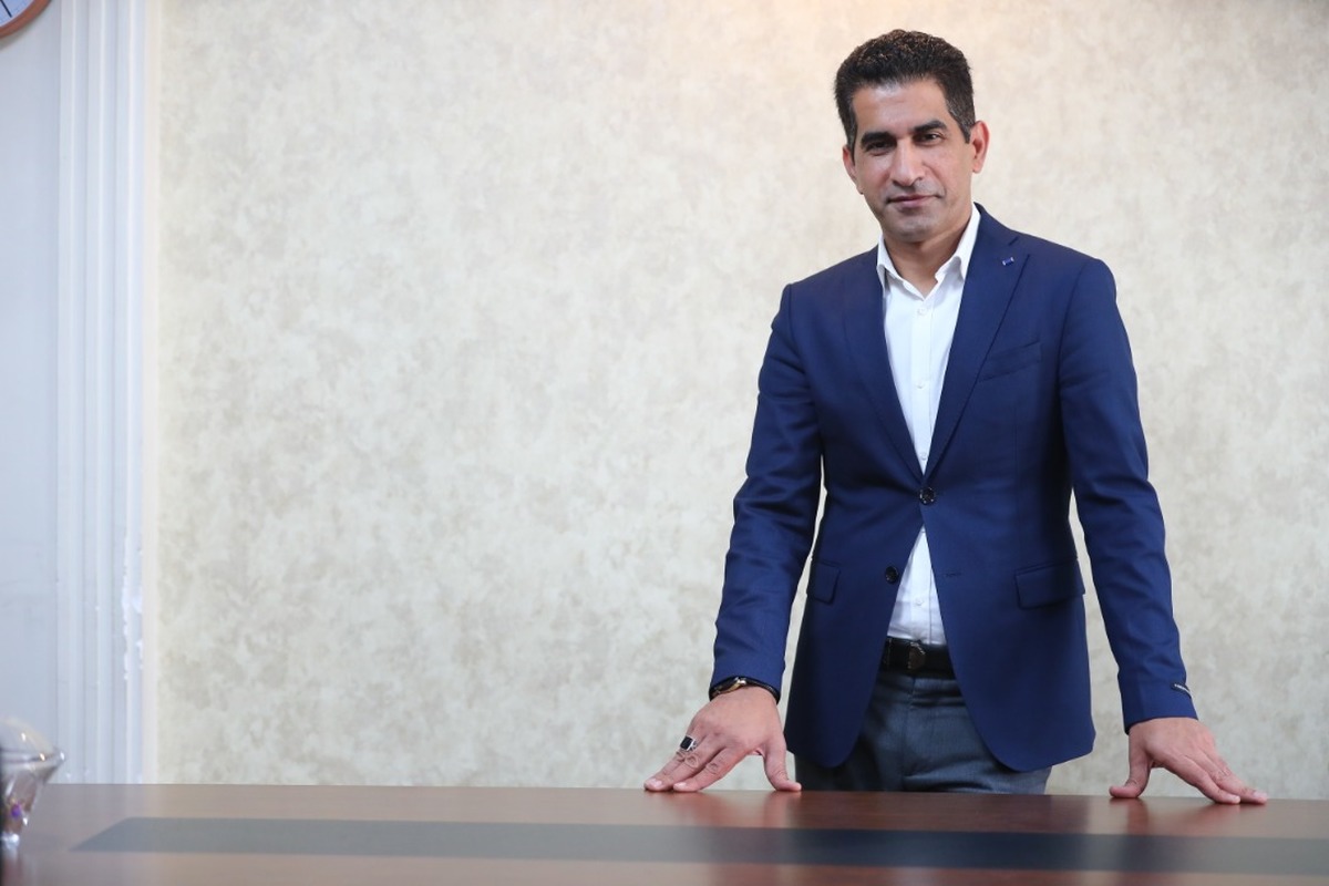 دبیر کل فدراسیون فوتبال