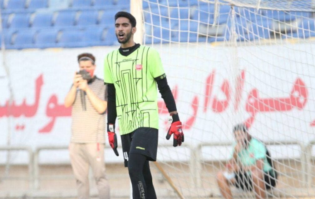 دروازه بان جوان پرسپولیس از این باشگاه جدا شد
