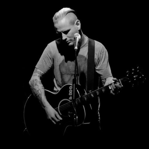 آهنگ فوق العاده taciturn از گروه stone sour (corey taylor)