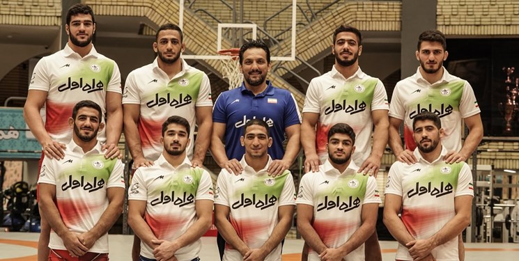 سومین قهرمانی کشتی به راحتی آب خوردن از دست رفت