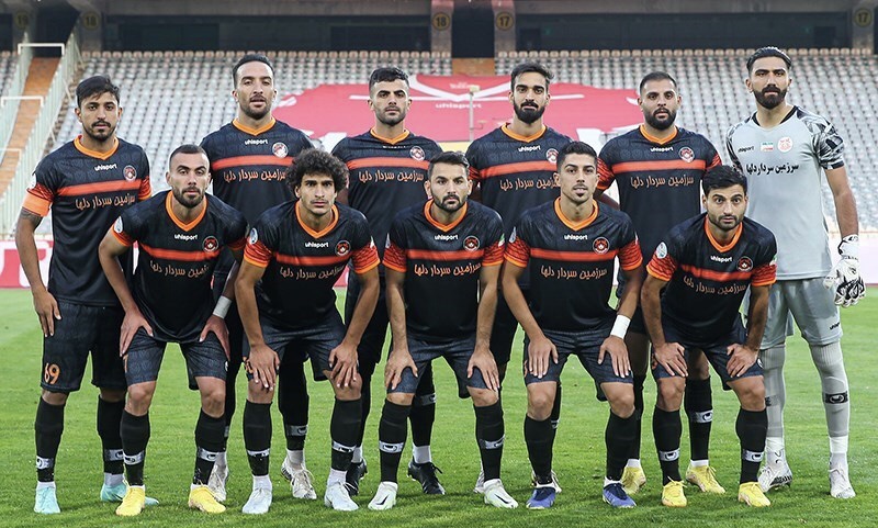 قرارداد بازیکن کلمبیایی مس کرمان فسخ شد/ دوری ۲ بازیکن از تمرینات