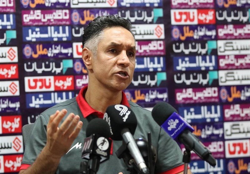 مربی فولاد: اتفاقات بازی با پرسپولیس همان شب تمام شد