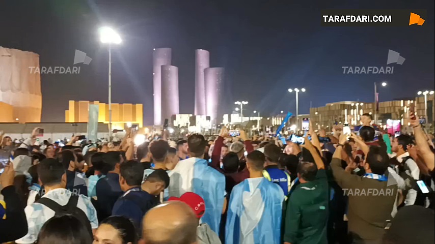 حال و هوای ورزشگاه لوسیل، سه ساعت مانده به نیمه نهایی؛ حضور پرتعداد و پرشور آرژانتینی ها / فیلم اختصاصی