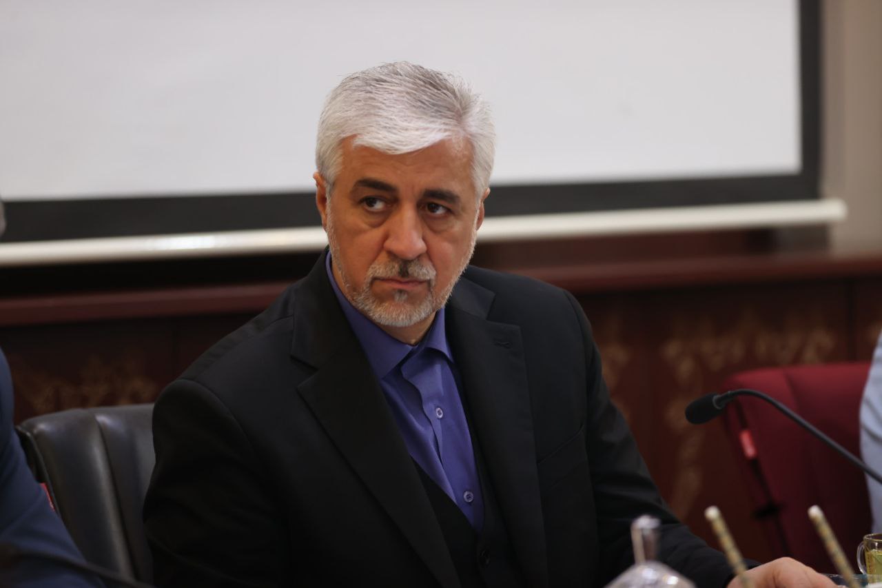 دیدار پیشکسوتان و قهرمانان تنیس روی میز با وزیر ورزش/ سجادی: عملکرد فدراسیون چشمگیر بوده است