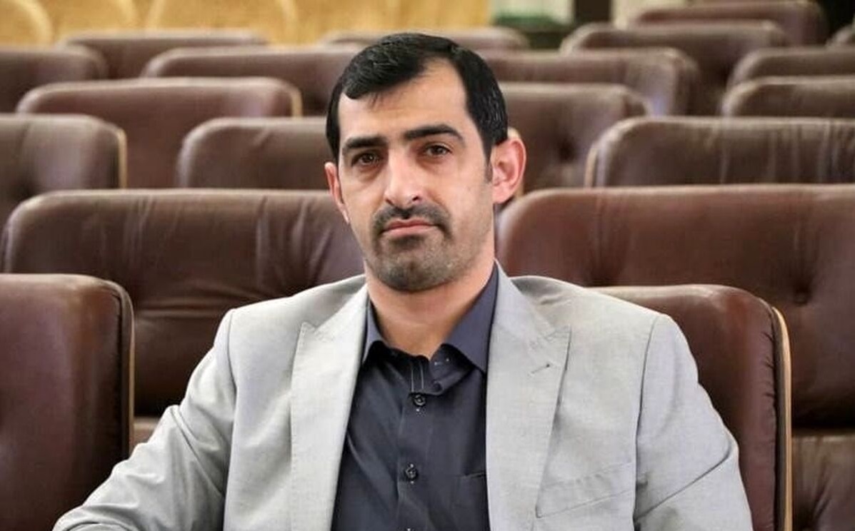 تغییر کاربری عجیب به دست رییس فدراسیون کشتی/ داوری: دبیر خانه بسکتبال را کارگاه کرد!