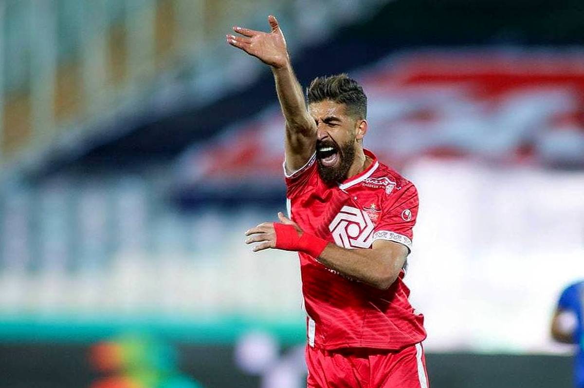 فرشاد فرجی دفاع تیم پرسپولیس